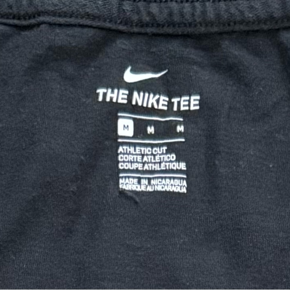 Nike Black White Graphic Tee Womens M Athleisure Workout - Picture 5 of 7
